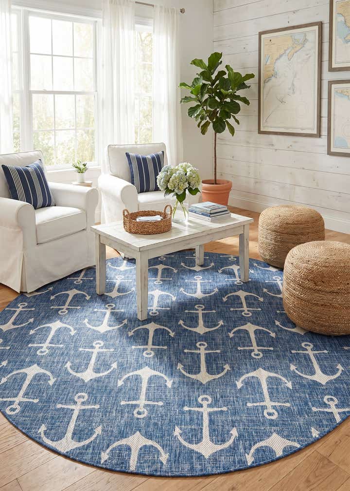 10' x 10' Easy-Clean Coastal Indoor / Outdoor Round Rug