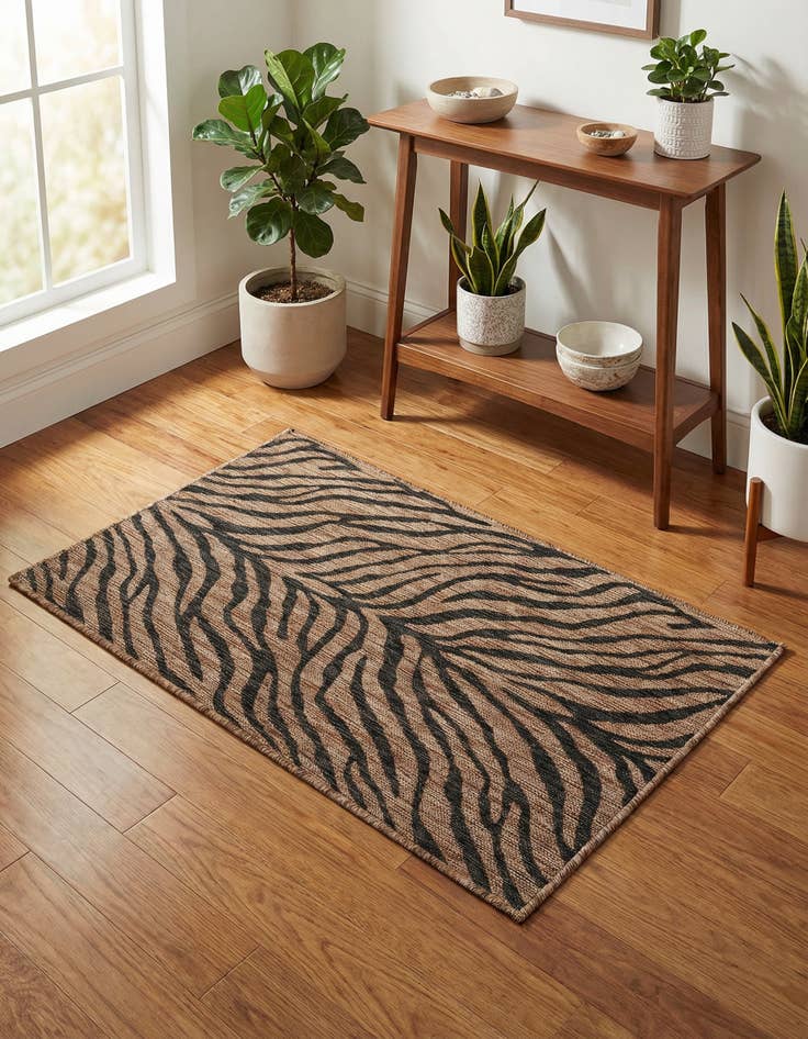 Detail image of 3' x 5' 3 Easy-Clean Safari Indoor / Outdoor Rug