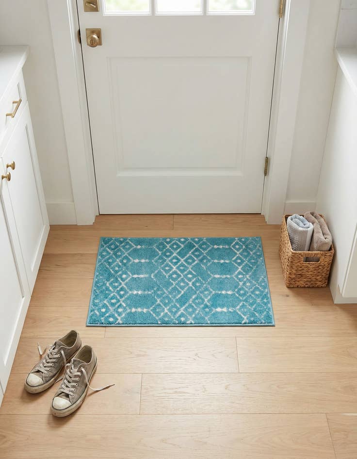 Detail image of 2' x 3' Paxon Trellis Rug