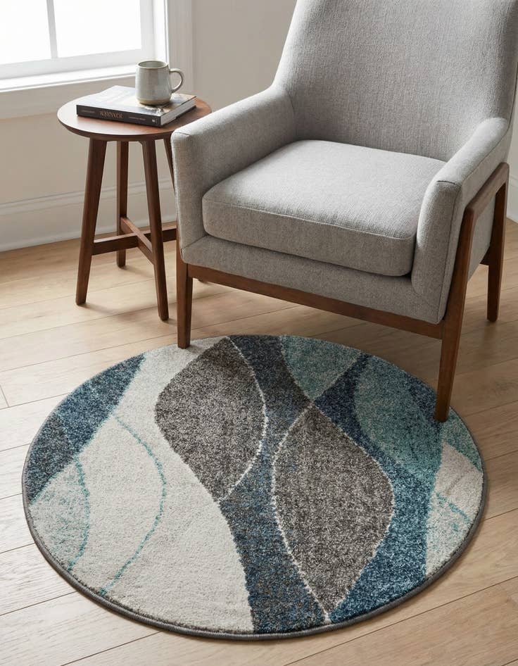 Detail image of 3' x 3' Equinox Round Rug