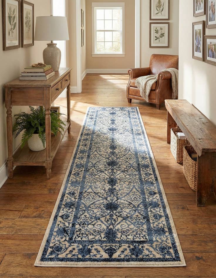 Detail image of 2' 7 x 10' Vista Runner Rug