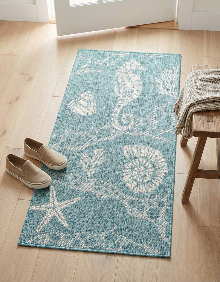 Detail image of 2' x 4' Washable Coastal Indoor / Outdoor Runner Rug