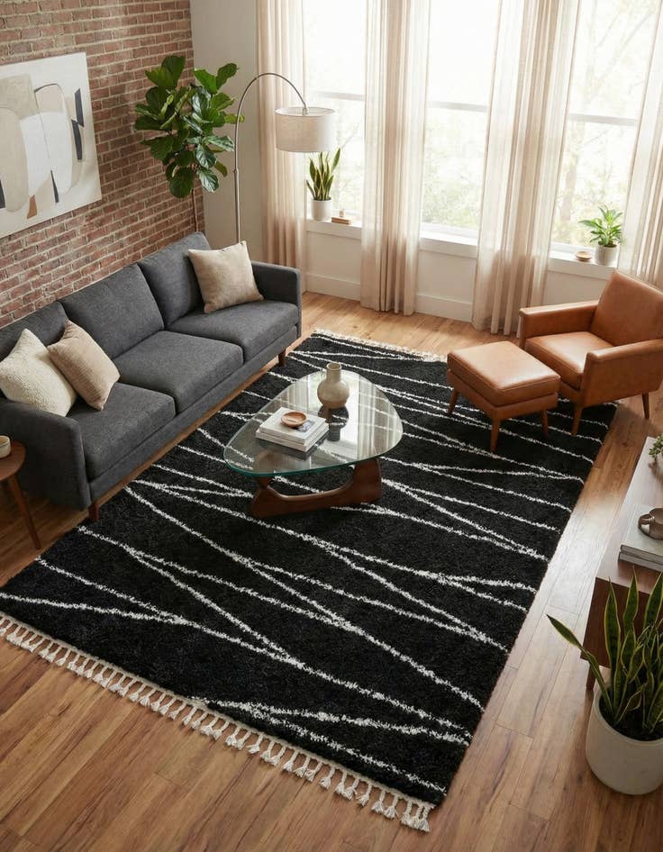 Detail image of 9' x 12' Serenity Shag Rug