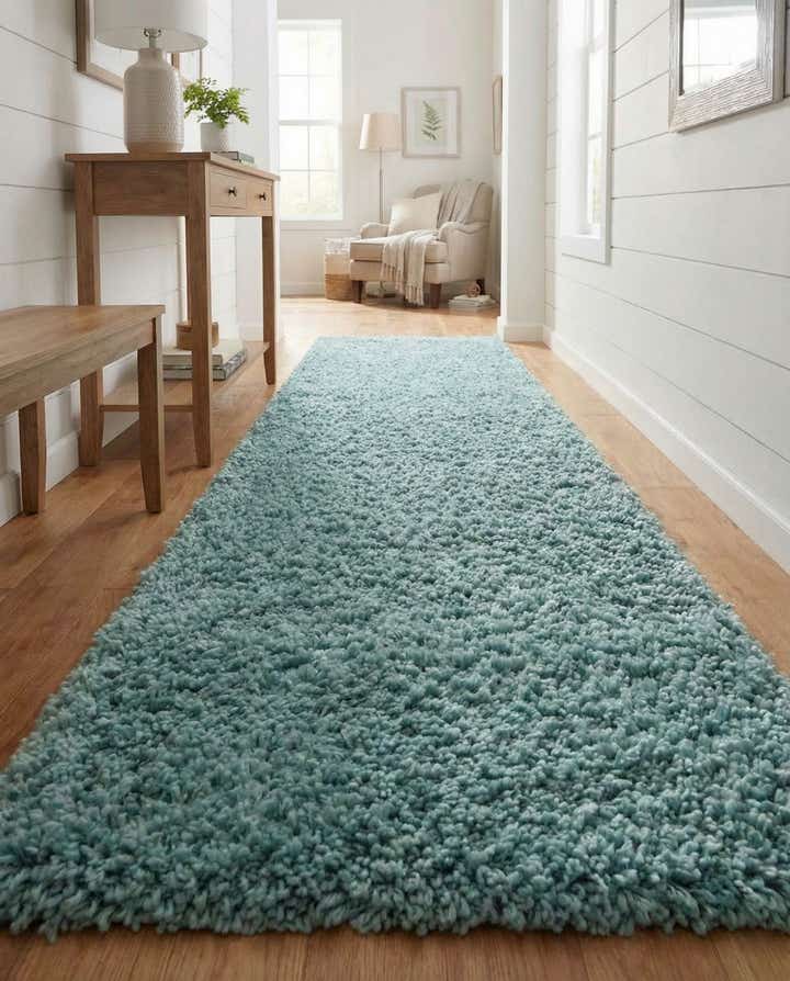 2' 7 x 16' 5 Zermatt Shag Runner Rug