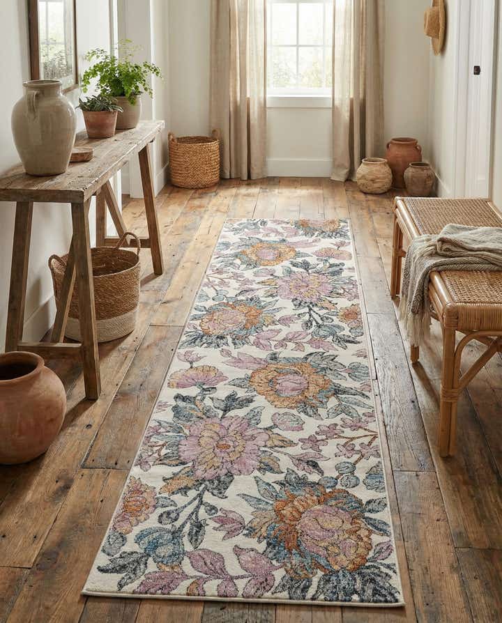 2' 7 x 10' Blossom Runner Rug