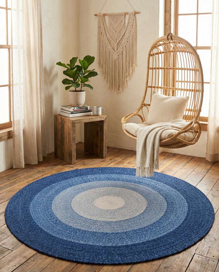 5' 1 x 5' 1 Handmade Hand Braided Wool Round Rug