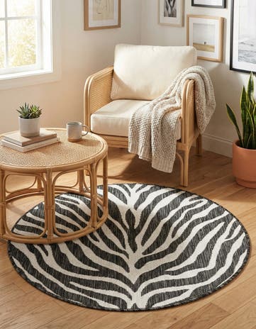 3' x 3' Easy-Clean Safari Indoor / Outdoor Round Rug