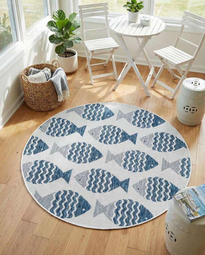 4' x 4' Easy-Clean Coastal Indoor / Outdoor Round Rug