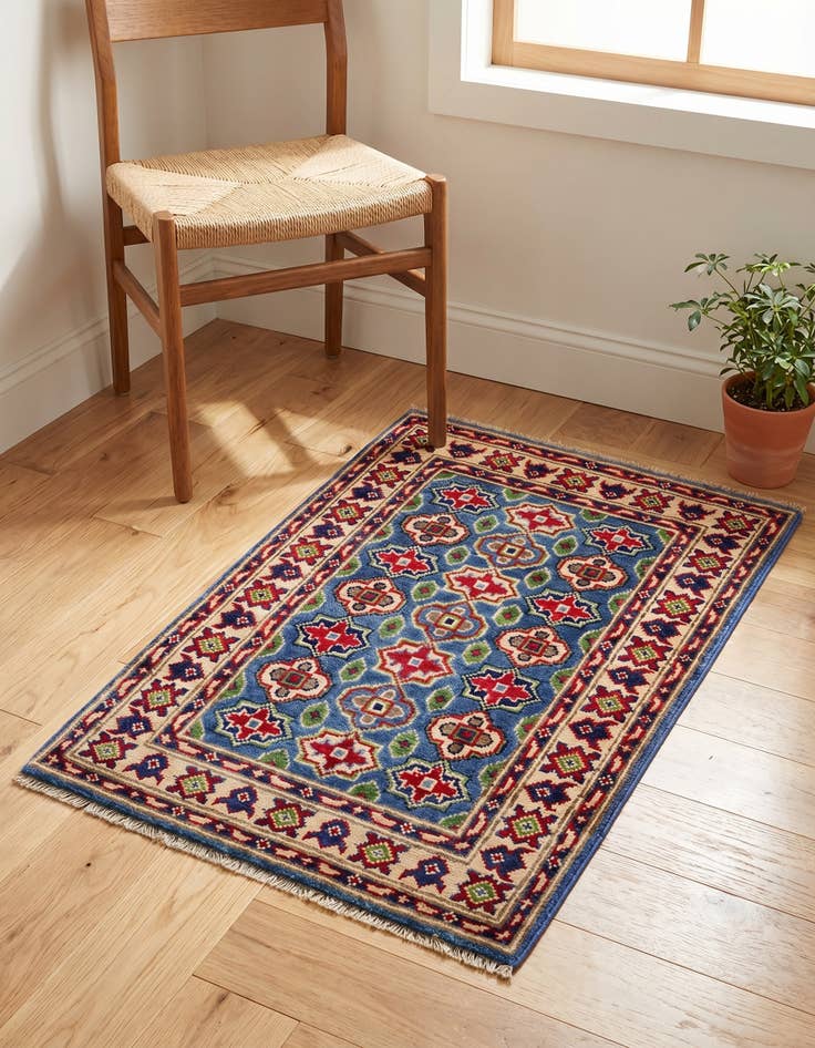 Detail image of 2' x 3' 1 Hand Knotted Kazak Rug