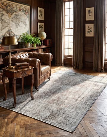 4' 11 x 7' 5 Vintage Royal Wool Rug