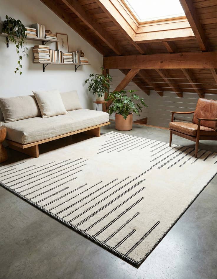 Detail image of 7' 10 x 7' 10 Prismatic Square Rug