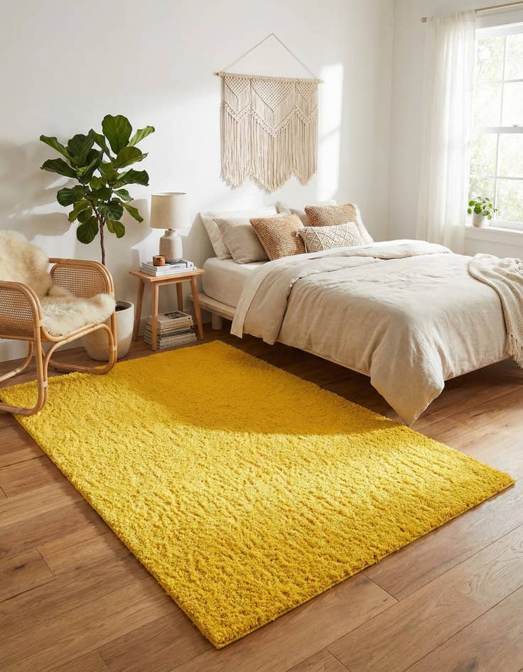 Detail image of 6' x 9' Solid Shag Rug