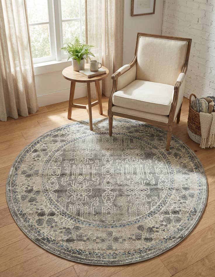 Detail image of 4' x 4' Vienna Round Rug