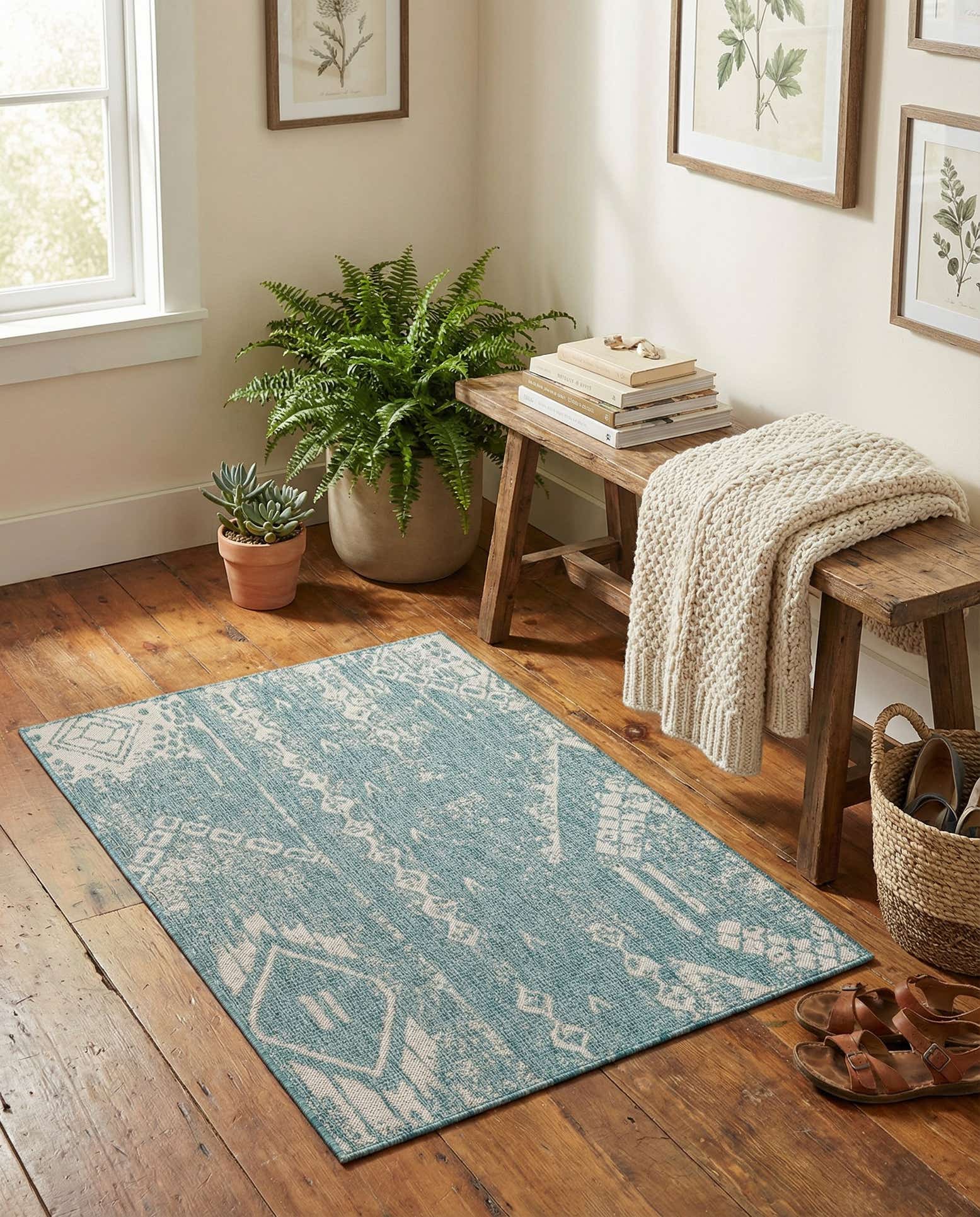 2' x 3' Easy-Clean Bohemian Indoor / Outdoor Rug
