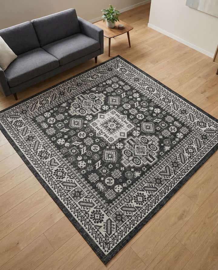 6' x 6' Easy-Clean Aztec Indoor / Outdoor Square Rug