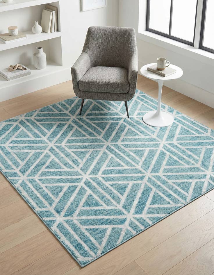 Detail image of 5' 3 x 5' 3 Lattice Trellis Square Rug