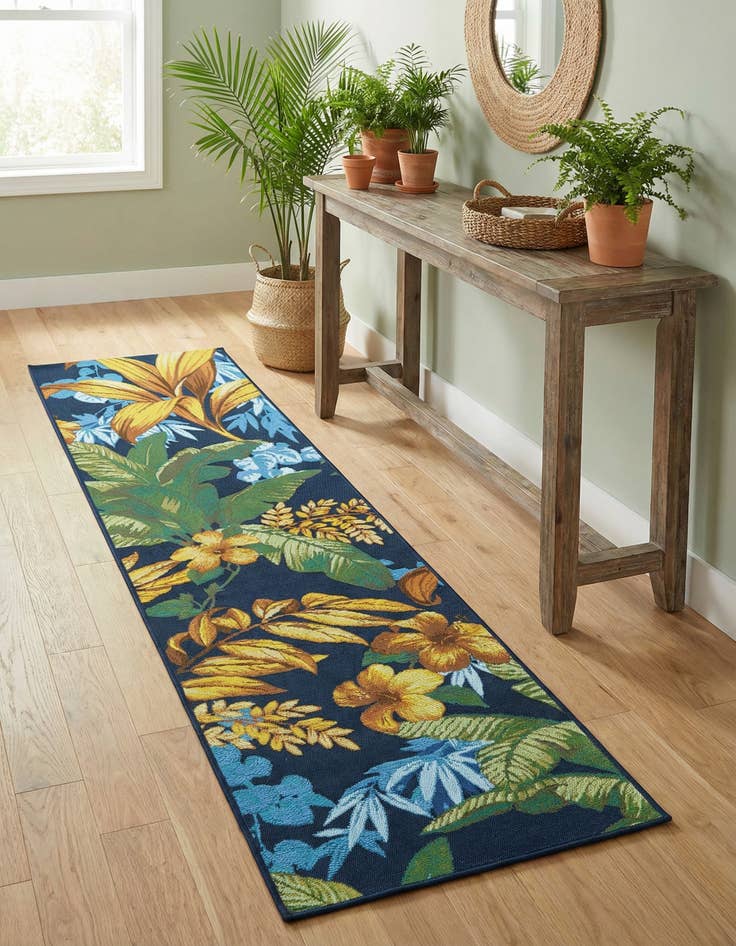 Detail image of 2' x 8' Easy-Clean Botanical Indoor / Outdoor Runner Rug