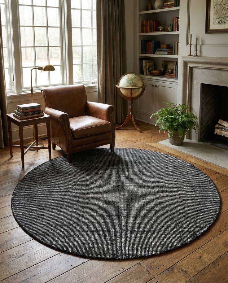 Detail image of 6' 1 x 6' 1 Hand Woven Jill Zarin English Manor Wool Round Rug
