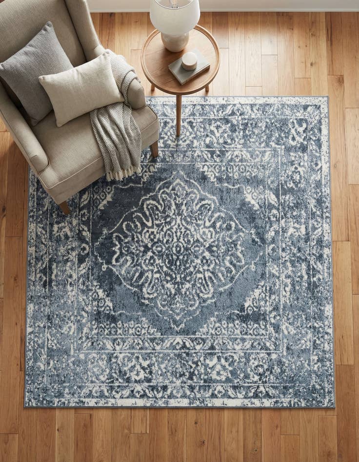 Detail image of 6' x 6' Oxford Square Rug