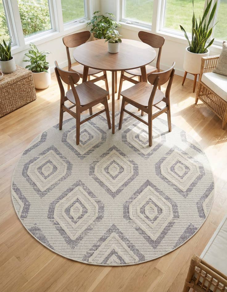 Detail image of 7' x 7' Cherokee Round Rug