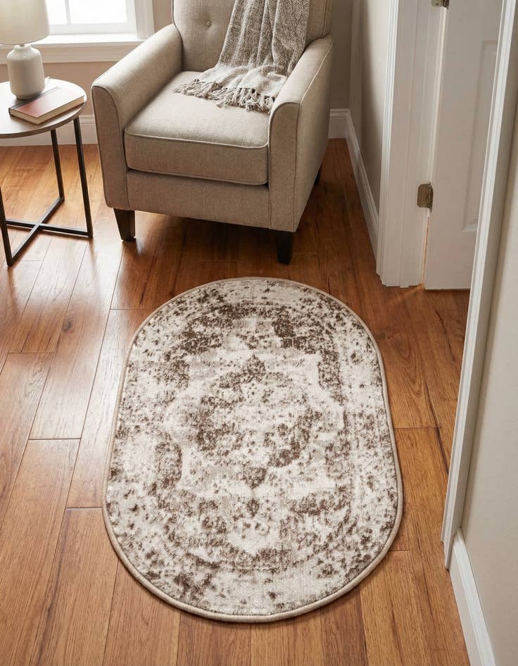 Detail image of 2' x 3' 1 Monaco Oval Rug