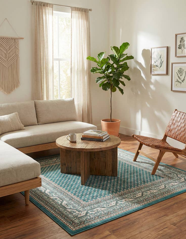 Detail image of 7' 10 x 7' 10 Tribeca Square Rug