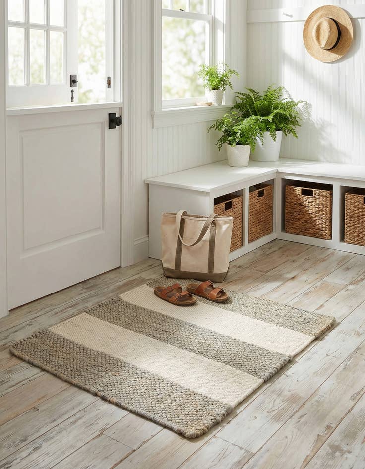 Detail image of 2' x 3' 1 Hand Woven Jill Zarin Hamptons Rug