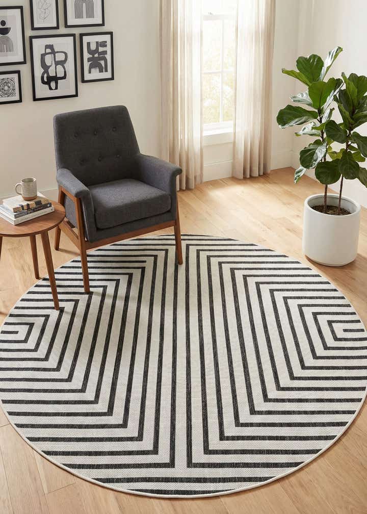6' x 6' Easy-Clean Modern Indoor / Outdoor Round Rug