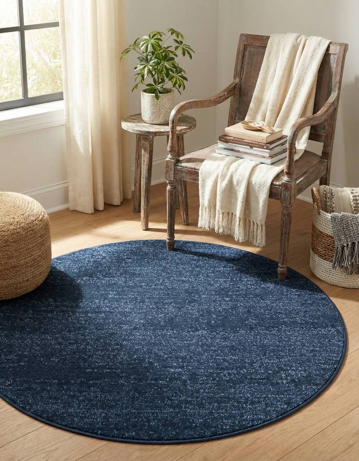 Detail image of 4' x 4' Loft Round Rug