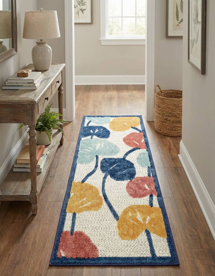 Detail image of 2' x 6' Easy-Clean Belize Indoor / Outdoor Runner Rug