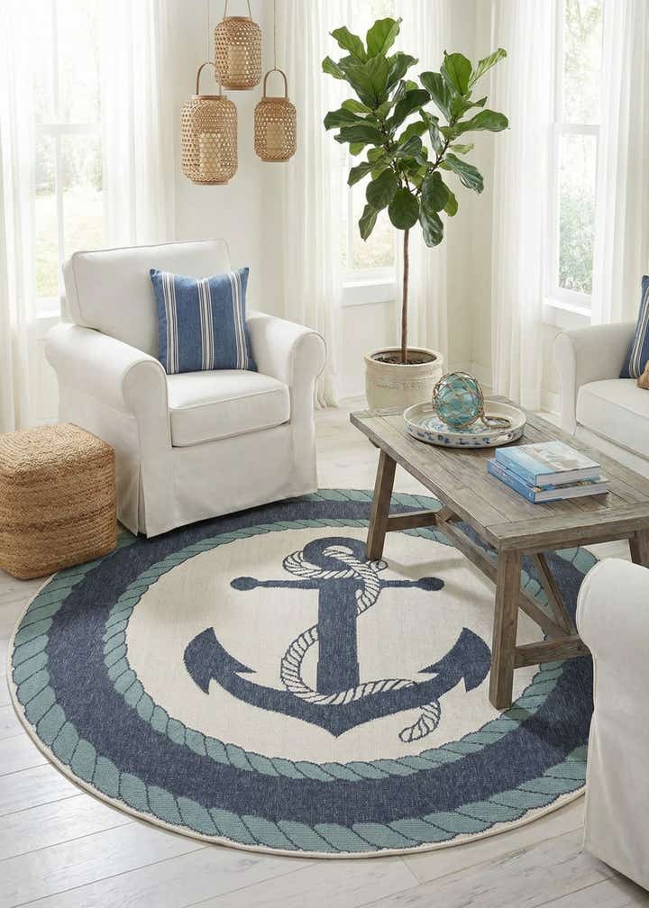 5' 3 x 5' 3 Easy-Clean Coastal Indoor / Outdoor Round Rug