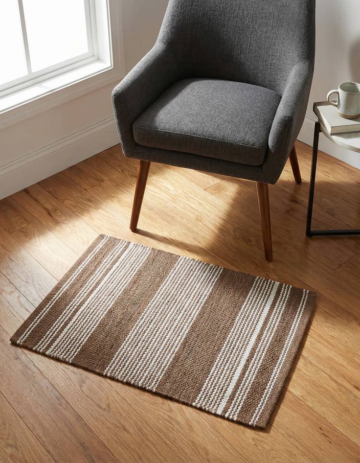 Detail image of 2' 2 x 3' 1 Jill Zarin Striped Wool Rug