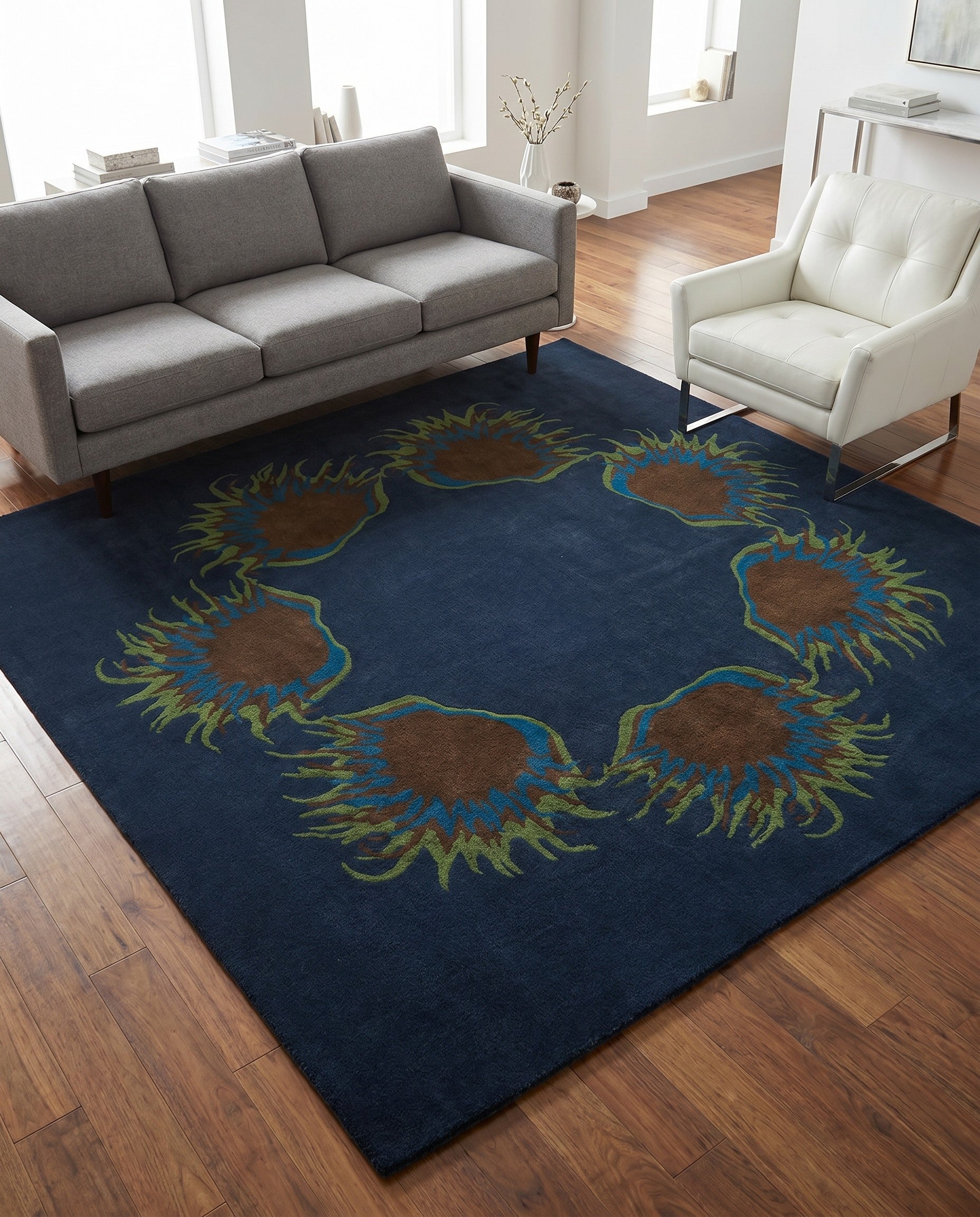 7' 5 x 7' 7 Luna Square Rug