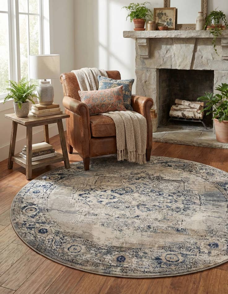 Detail image of  5' 3 x 5' 3 Oregon Round Rug