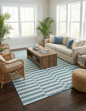 9' x 12' Easy-Clean Striped Indoor / Outdoor Rug