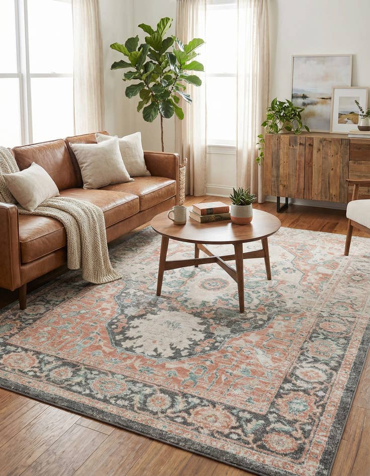 Detail image of 7' x 10' Madeline Vintage Rug