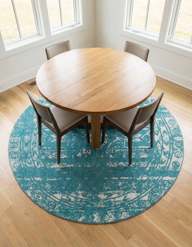 Detail image of 2' x 7' 10 Lennon Round Rug