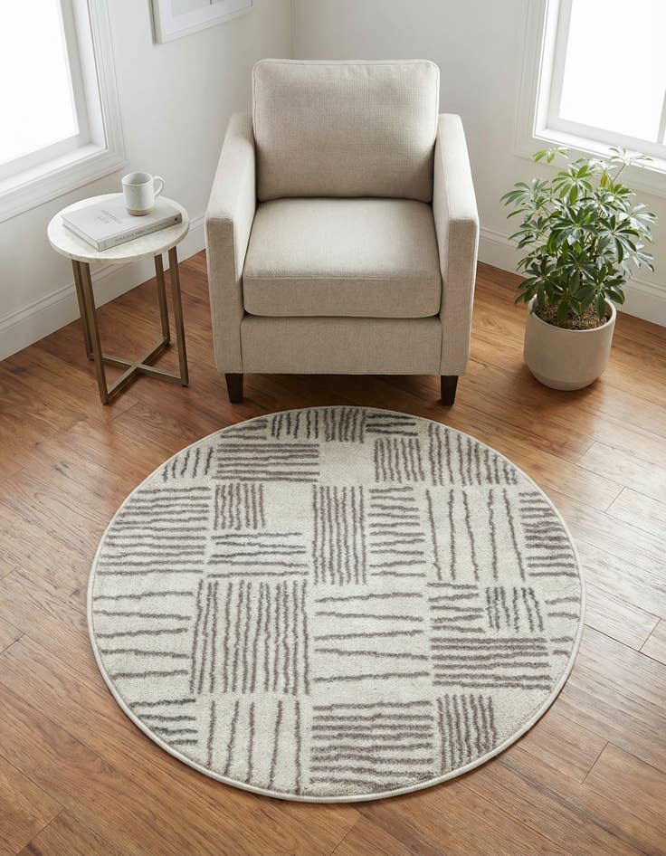 Detail image of 3' x 3' Hanahan Round Rug