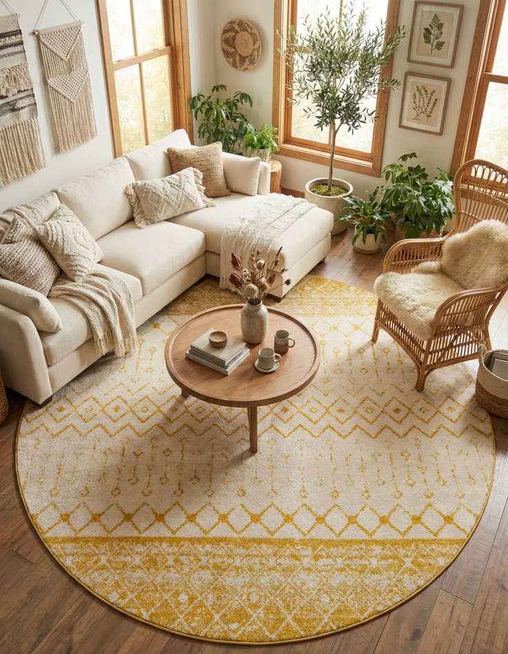 Detail image of 10' x 10' Moroccan Trellis Round Rug