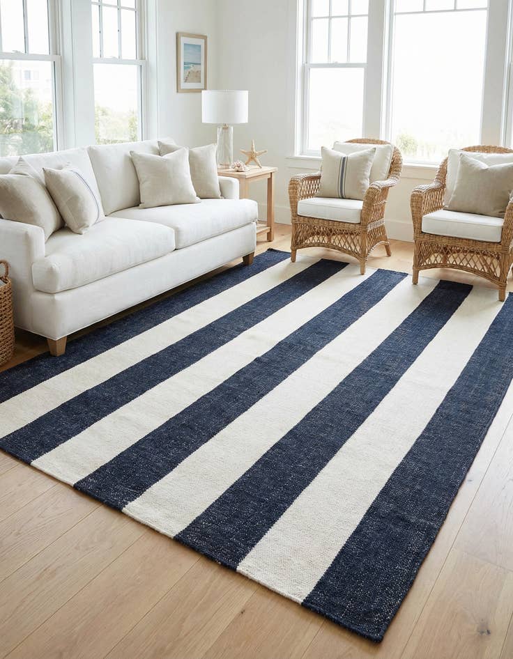 Detail image of 7' 10 x 10' Hand Woven Jill Zarin Hamptons Rug