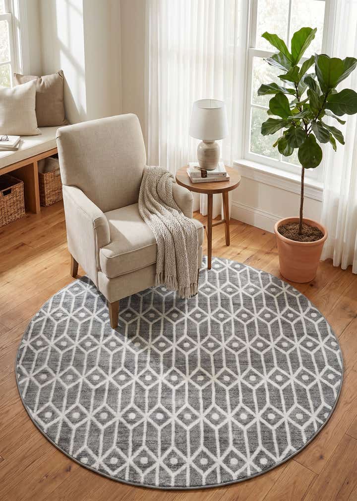 7' x 7' Lattice Trellis Round Rug