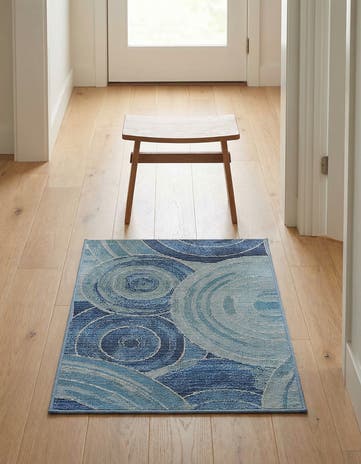 2' 2 x 3' Easy-Clean Modern Indoor / Outdoor Rug