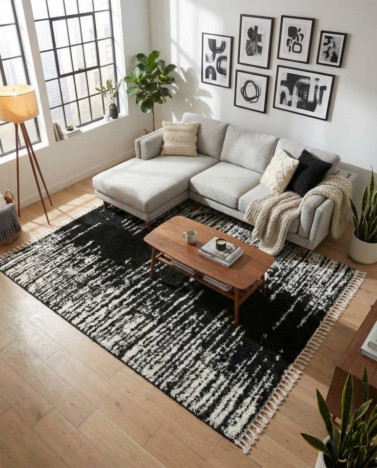 Detail image of 7' 10 x 10' Serenity Shag Rug