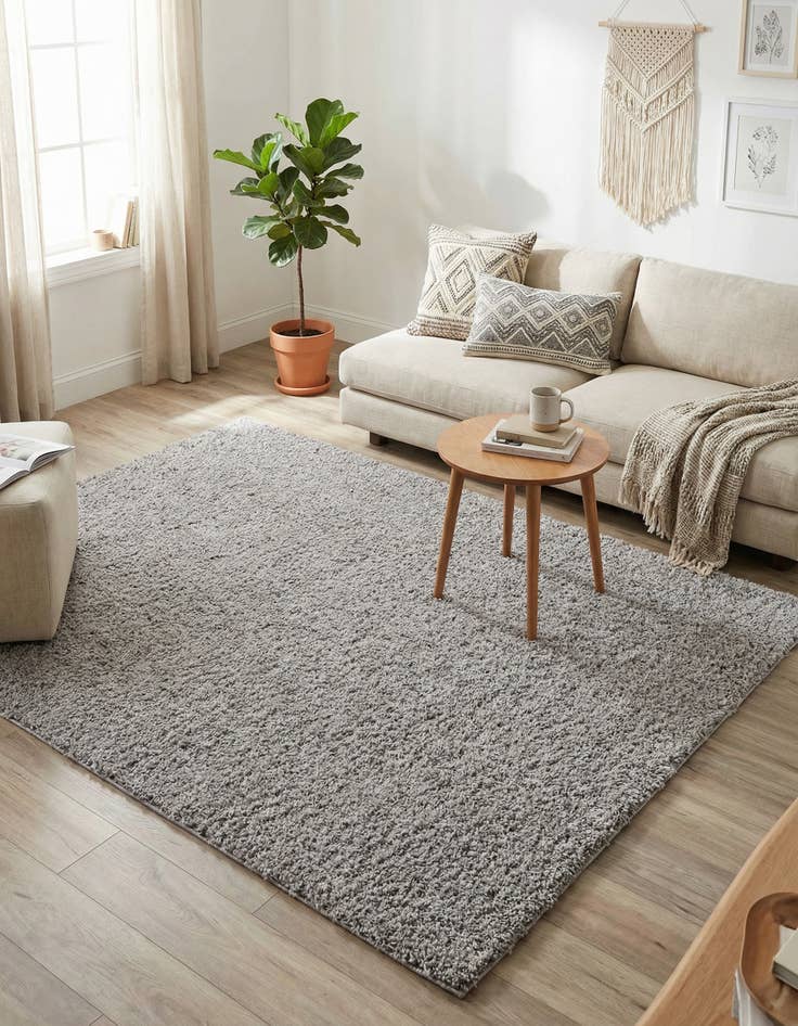 Detail image of 5' x 8' Everyday Shag Rug