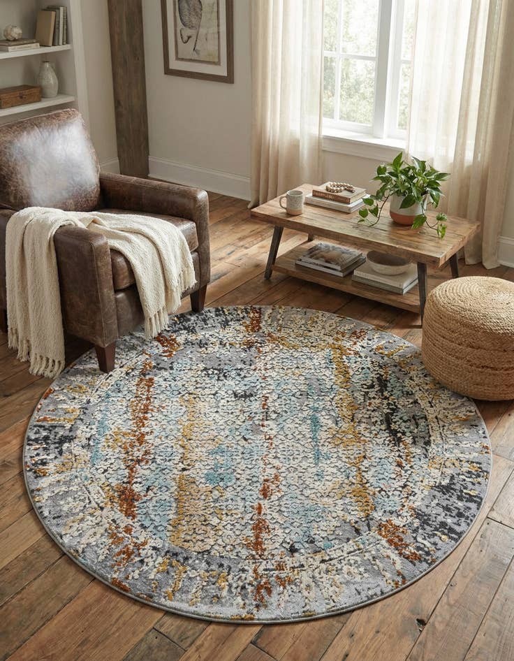 Detail image of 5' x 5' Budapest Round Rug