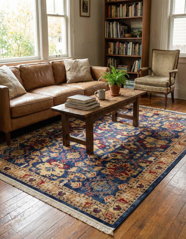 Detail image of 7' x 10' Georgetown Rug