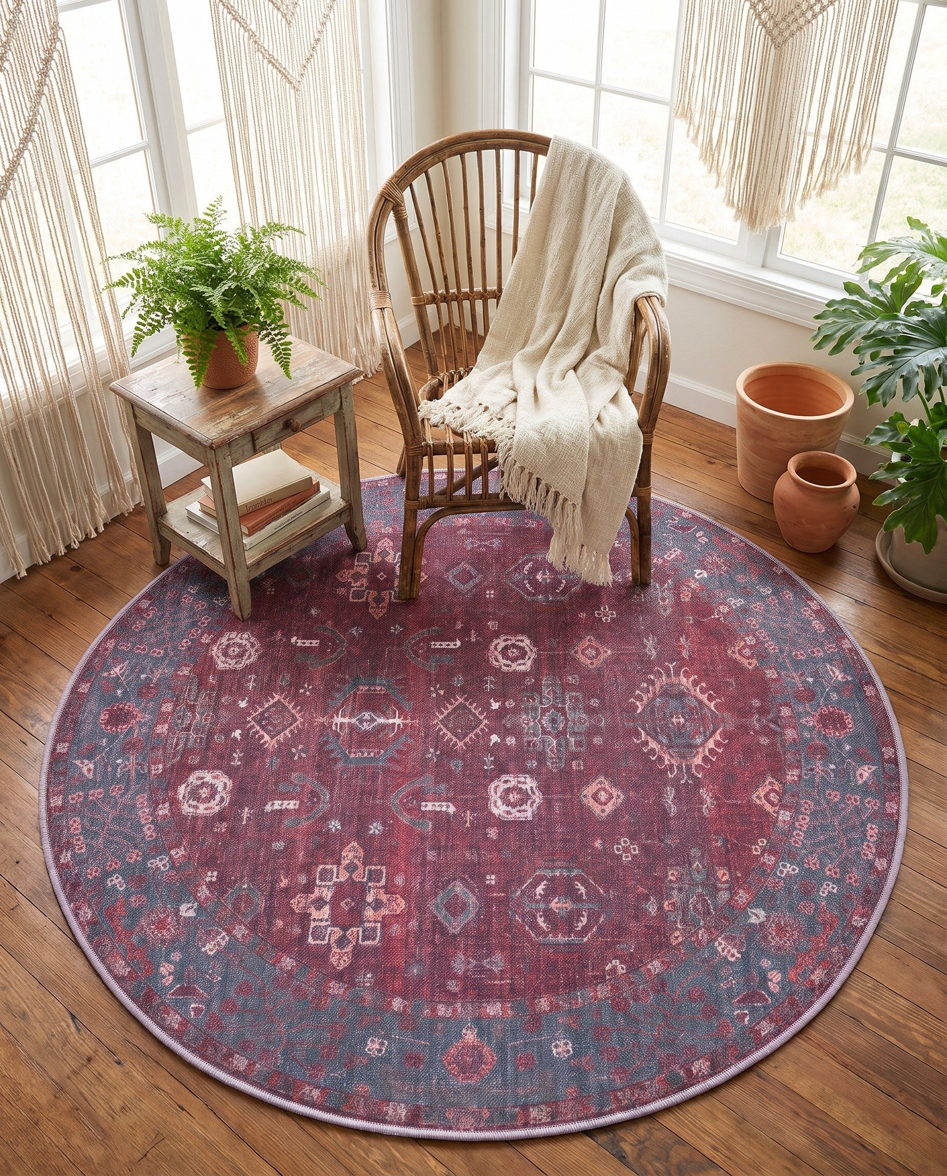 125cm x 125cm Maahru Round Rug