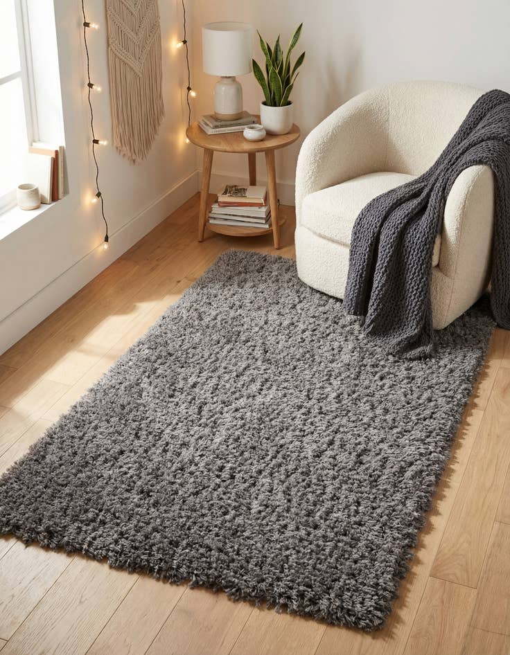 Detail image of 3' 3 x 5' 3 Infinity Shag Rug