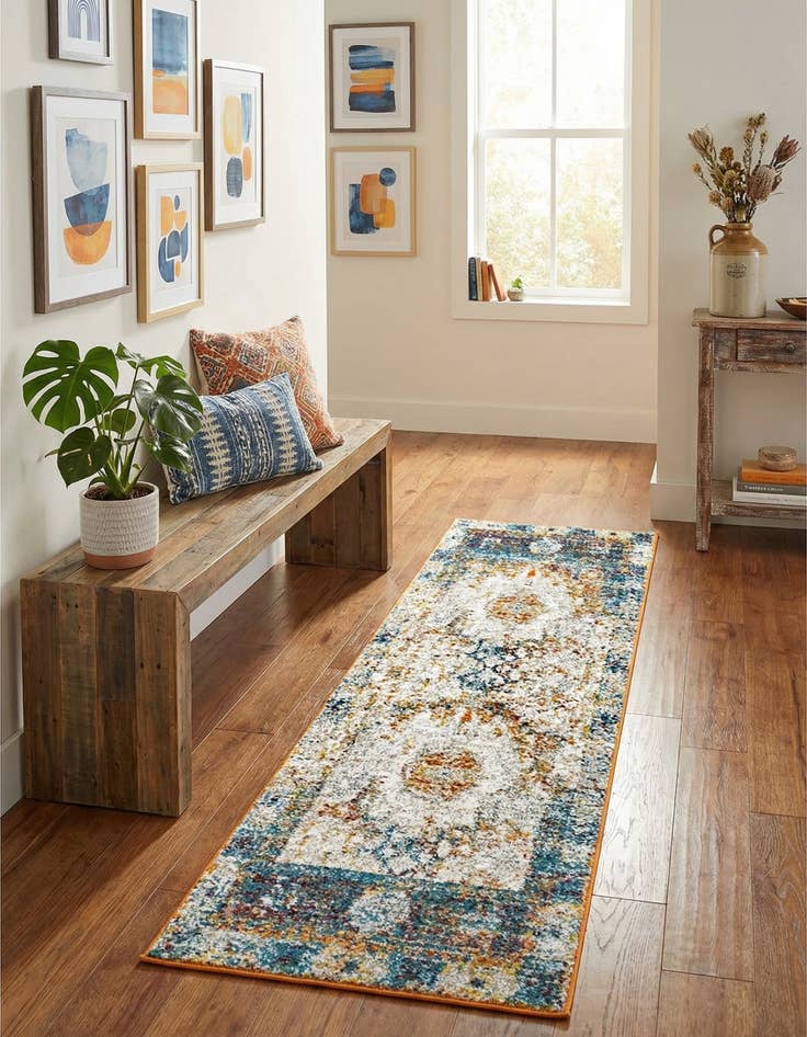 Detail image of 2' x 6' Veneto Runner Rug