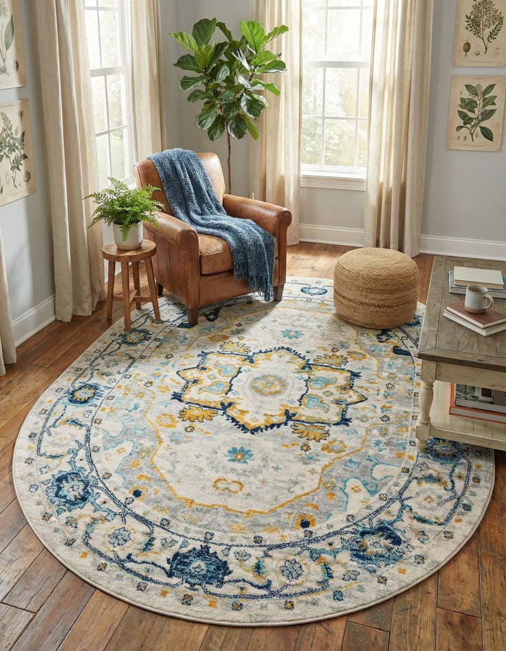 Detail image of 7' 10 x 10' Madeline Vintage Oval Rug